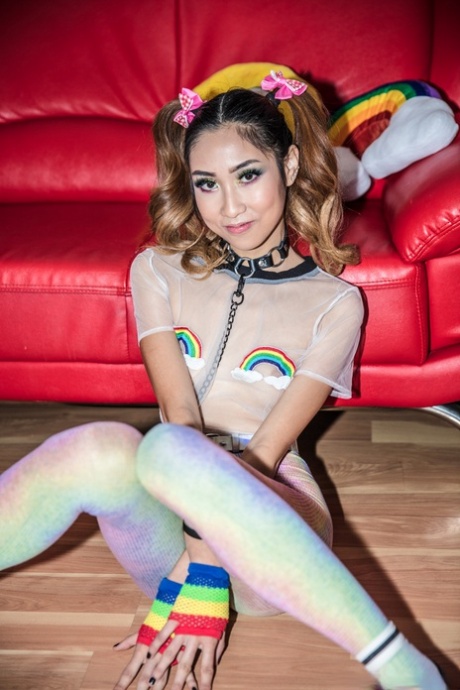 Cute Asian girl Eva Yi exposes herself wearing a slave collar and leash 59716828