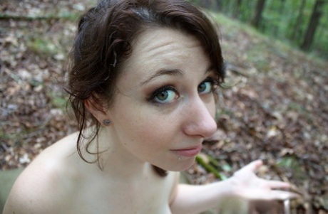 Amateur chick Cheyenne heads into the woods to make a homemade sex tape 83236968