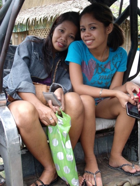 Bisexual Filipina girls Tia and Weng have a threesome with a sex tourist 95432277