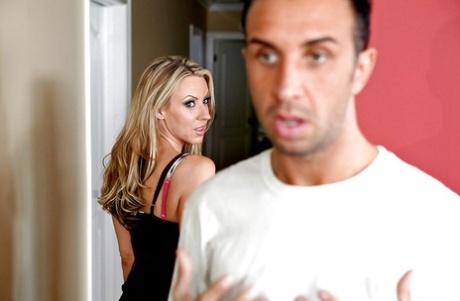 Stunning MILF Carolyn Reese in reality fucking scene 76521149