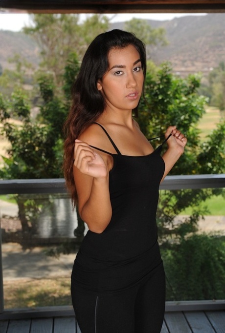 Amateur solo girl takes off her spandex pants on way to nude patio posing 37239167